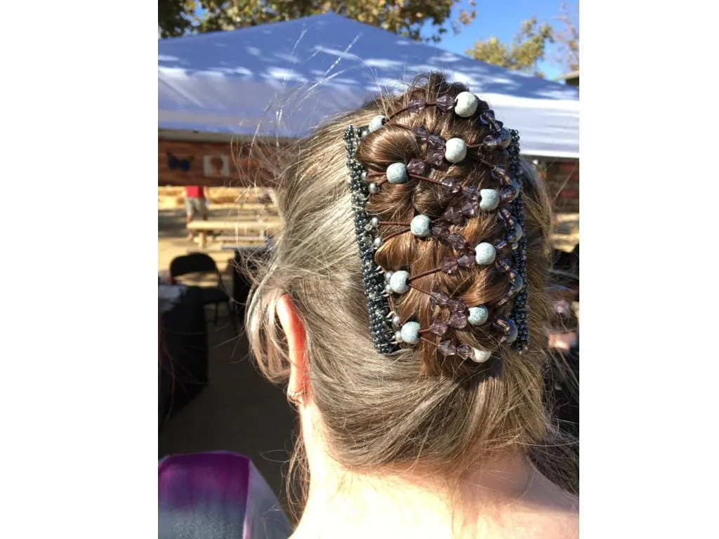 African Butterfly Wire Hair Clip - 11 Tong 397