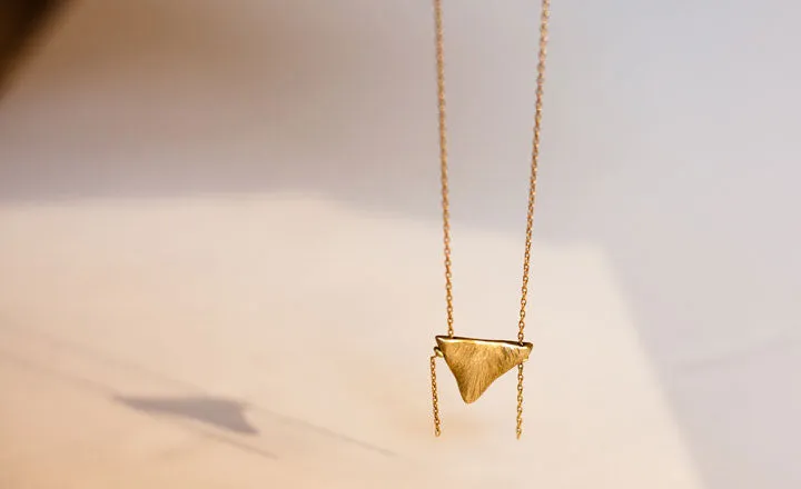 ANDROMEDA NECKLACE
