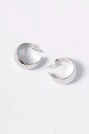 CHUNKY METAL HOOP EARRINGS
