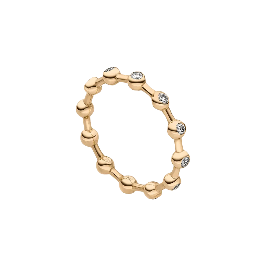 Cosmic infinity ring