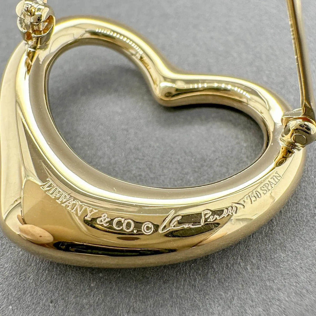 Estate Tifffany & Co. Peretti 18K Y Gold Open Heart Pin