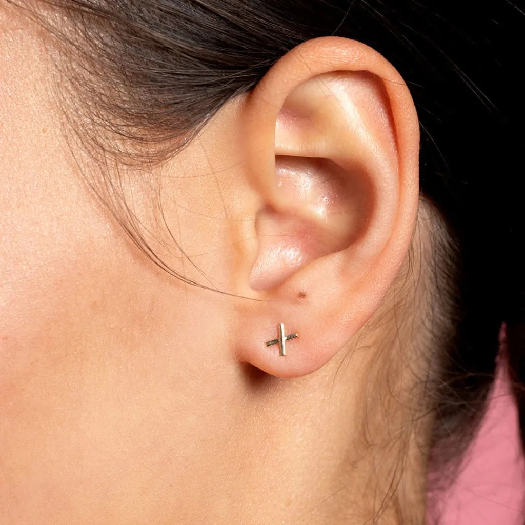 Hugs & Kisses Earrings | 9ct Gold
