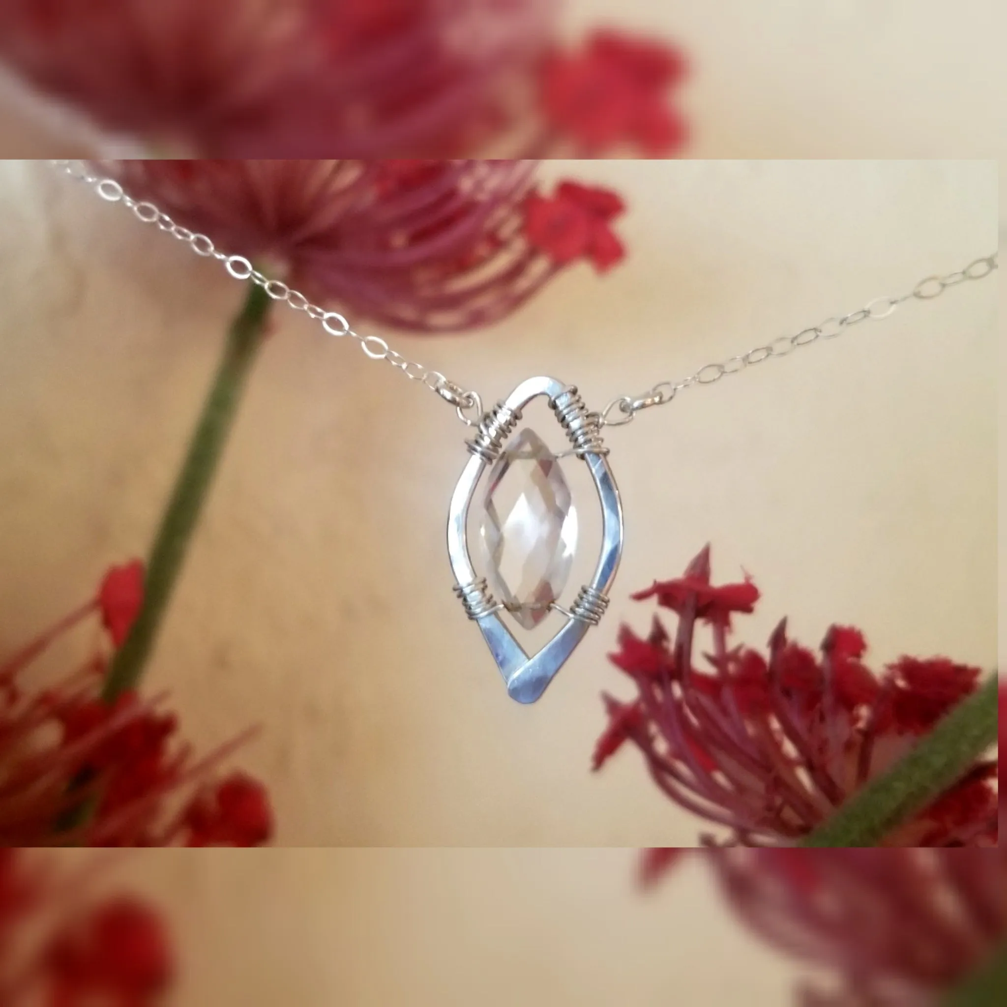 Marquise necklace (Choose you're stone)