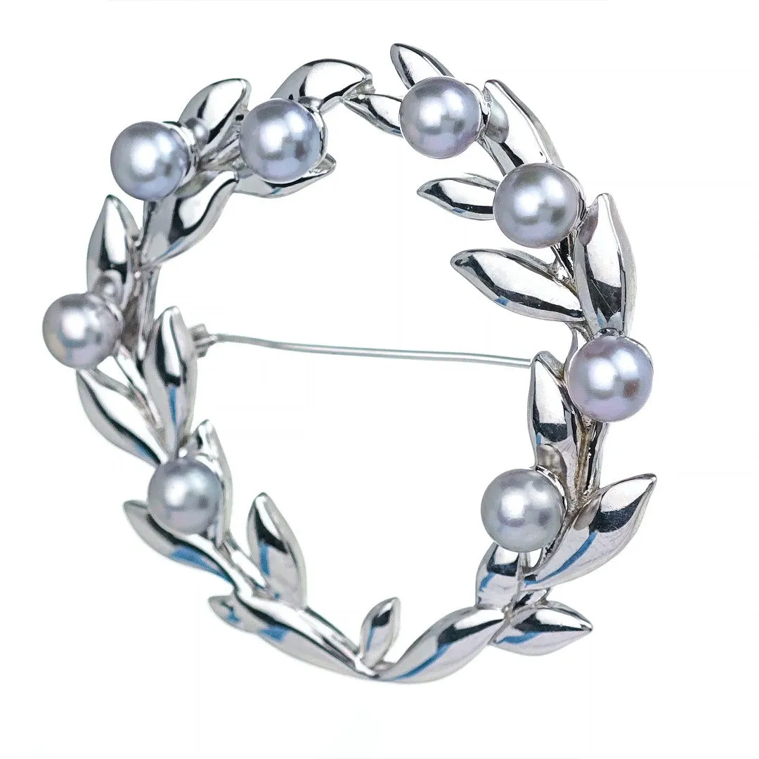 Olive Wreath Pearl Brooch Hallmarked