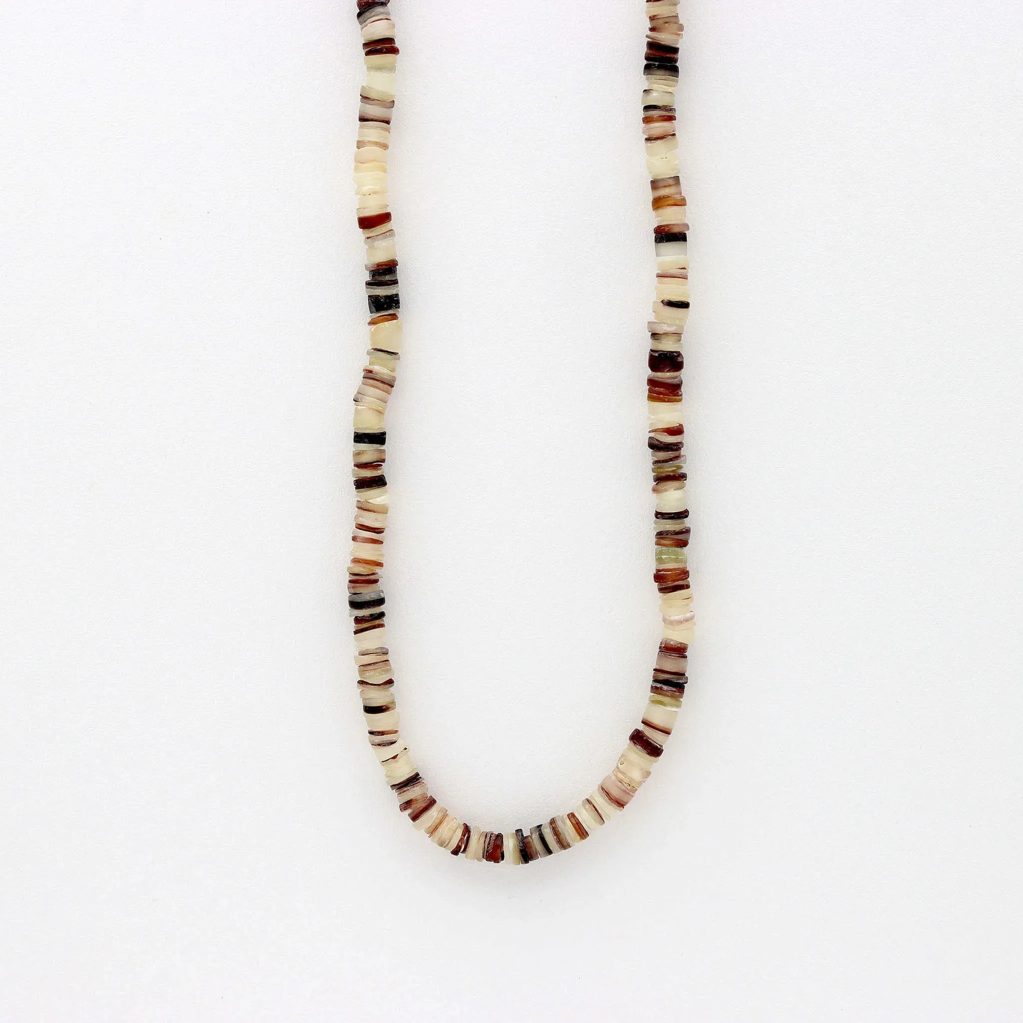 Pakui Natural Shell Necklace