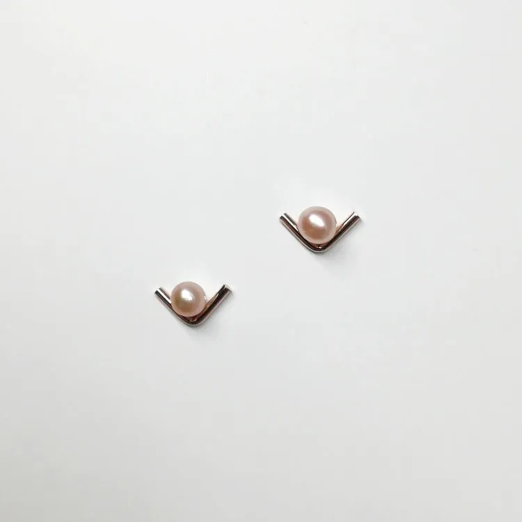 Pearl & Chevron Breloque