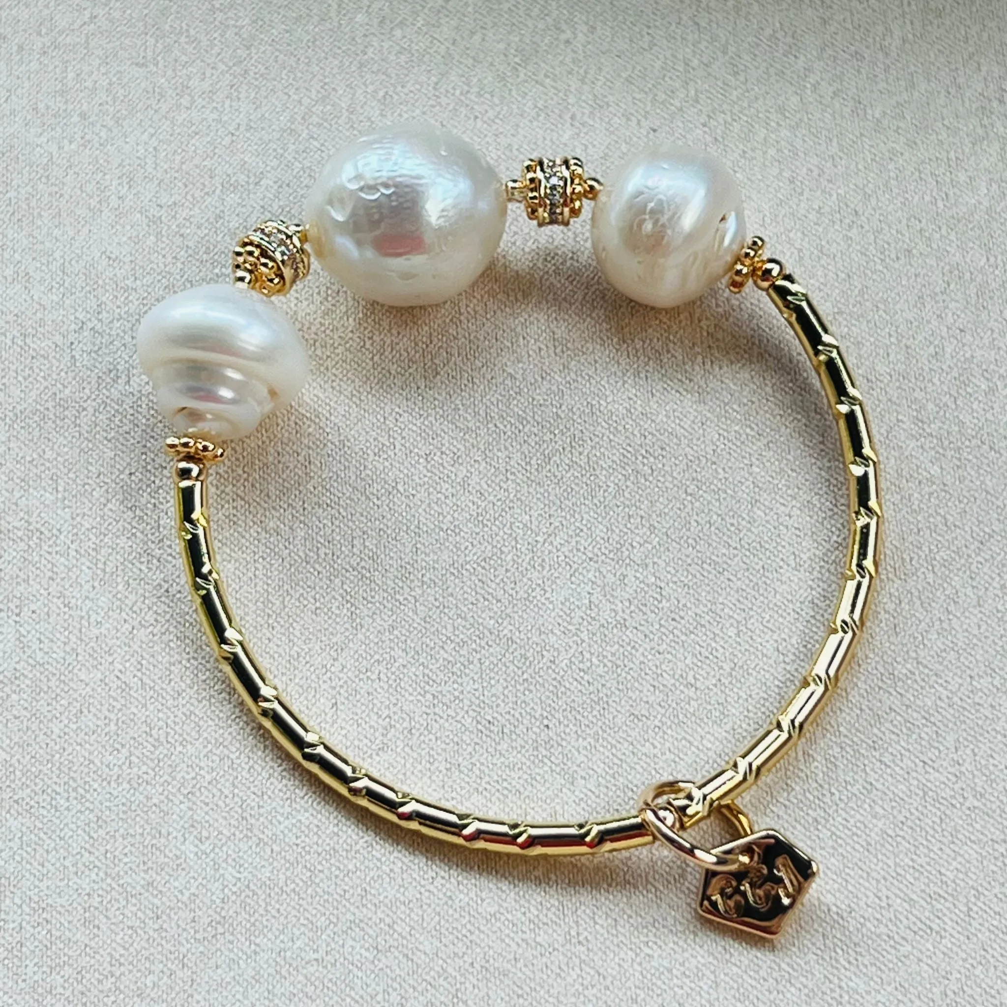 Precious Pearl Diadem Bracelet