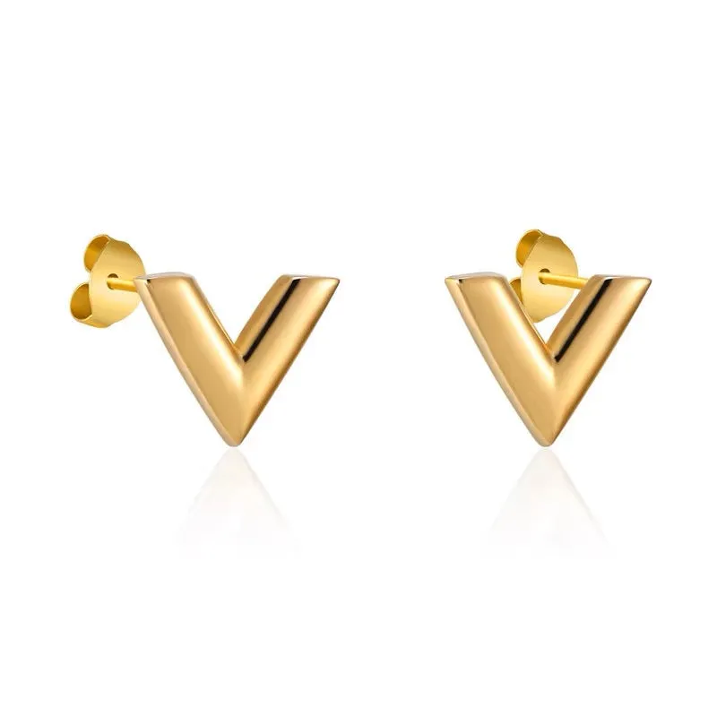 The V Studs