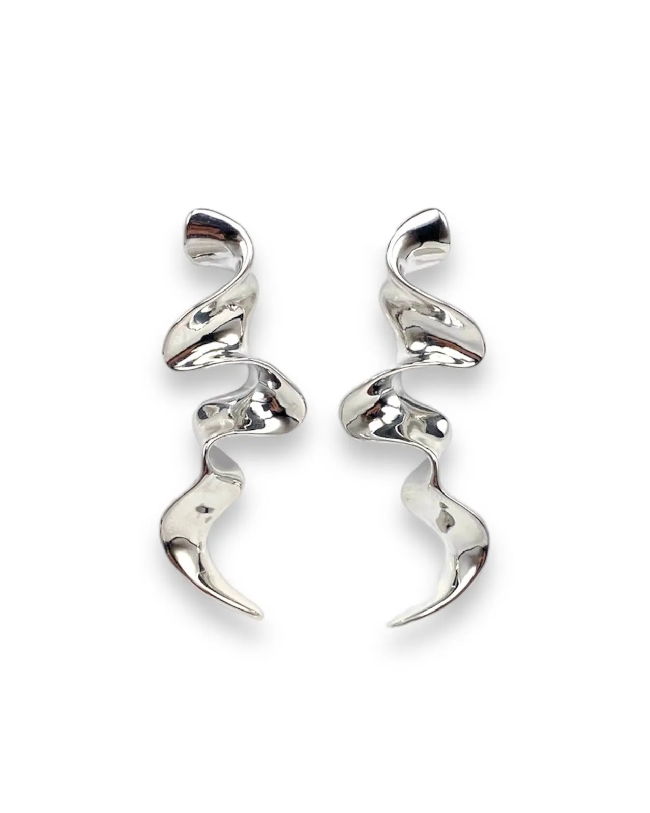 TWISTED STUD EARRINGS